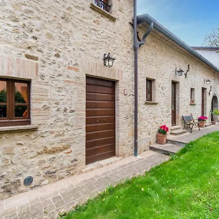Belvilla By Oyo In Citta' Di Castello Holiday home San Secondo